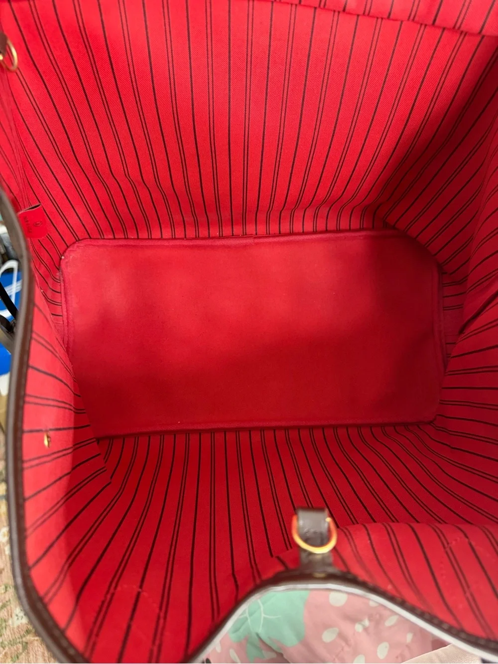 Louis Vuitton classic louis